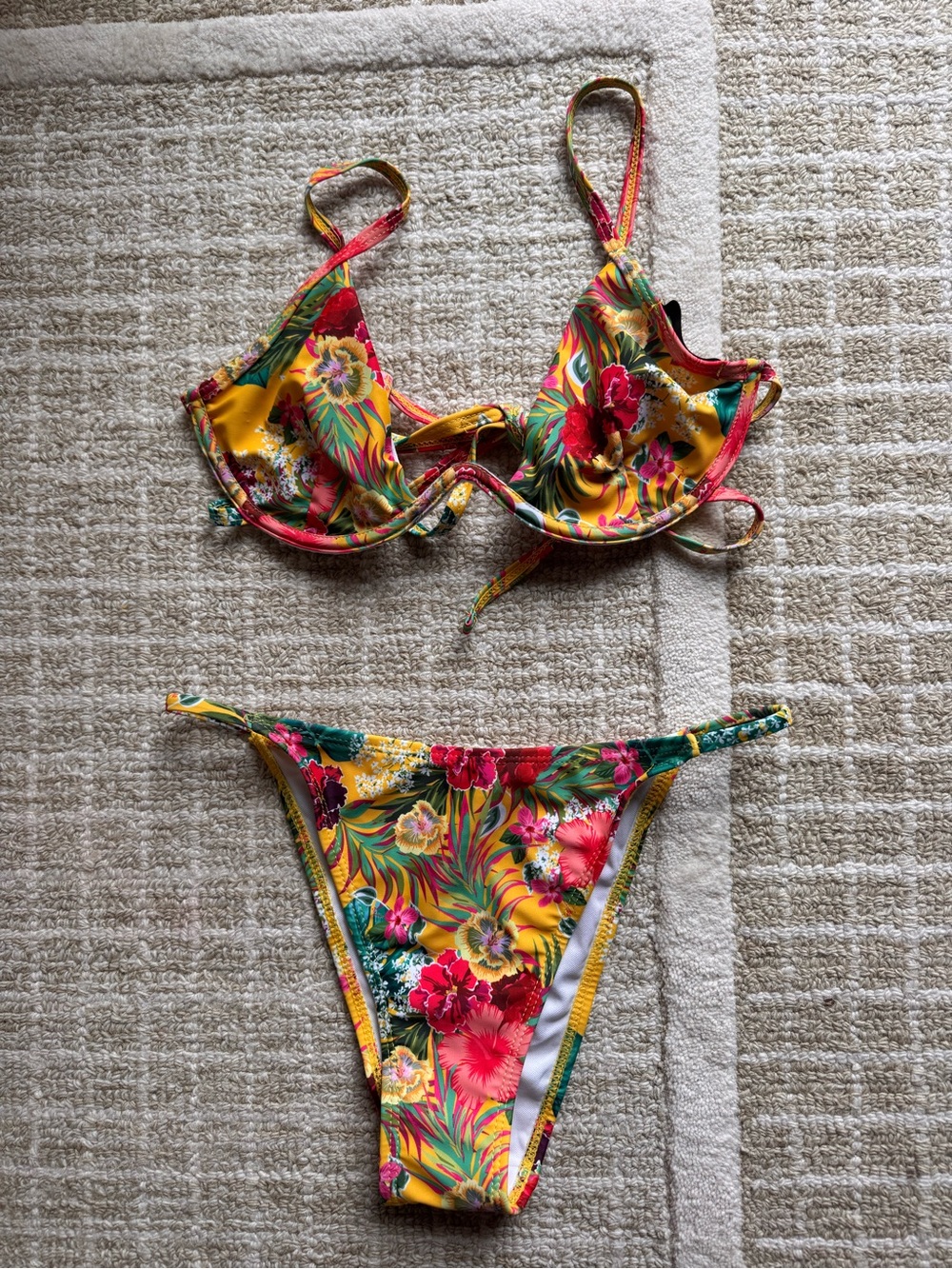 Missguided Yellow Floral Underwire Bikini Set